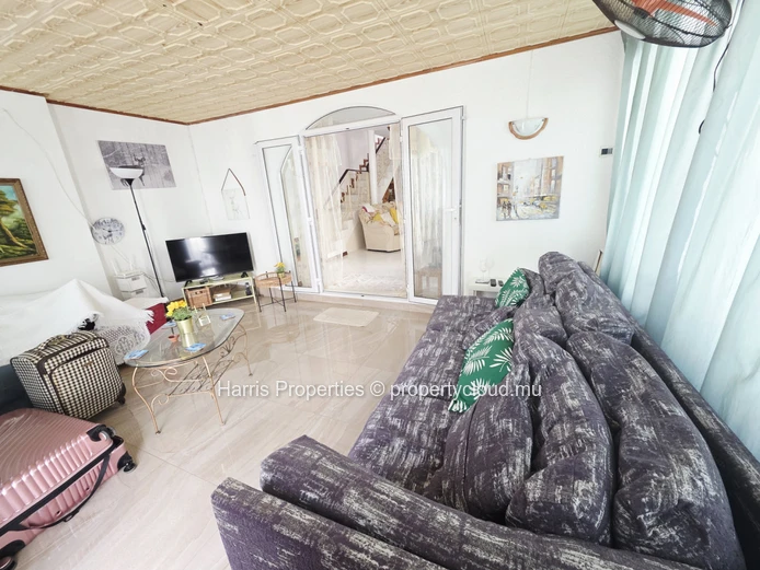 Magnifique duplex à vendre– Pereybere