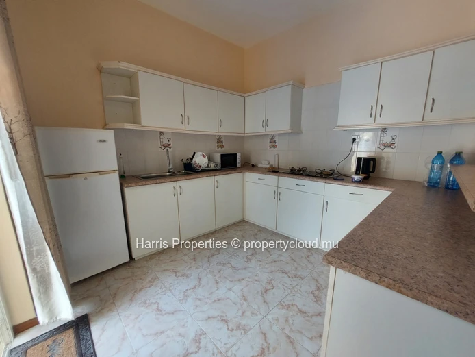 Charming Individual House for Rent in a Secure Residential Complex in Pereybere