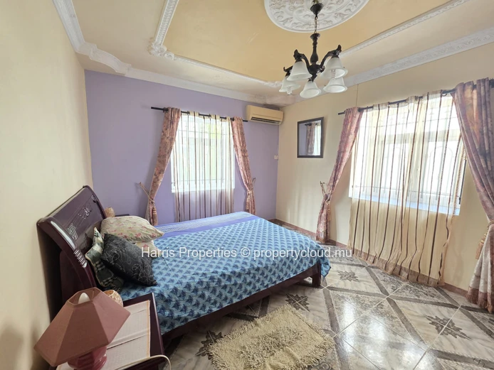 Spacious Individual House for Rent in Pereybere