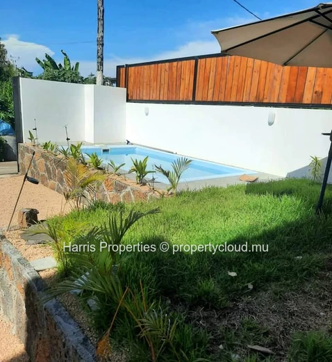 Villa élégante, située dans le magnifique quartier de Trou aux Biches à louer