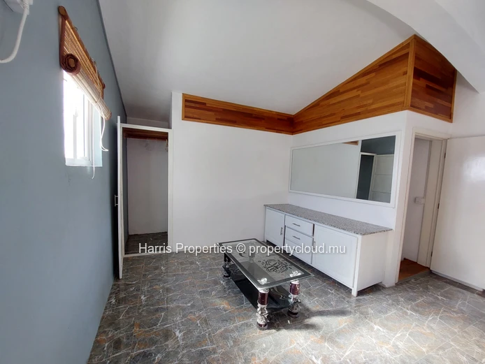 Beautiful apartment for rent in Pointe aux Canonniers<br/><br/>