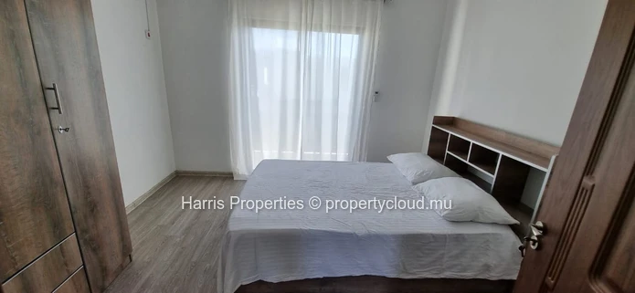 New modern duplex for rent in a secure residence with shared swimming pool in Pereybere