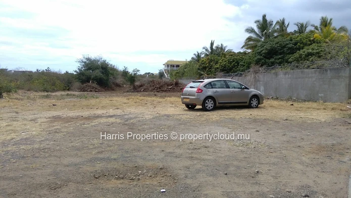 Residential Land for Sale – 53 Perches in Bain Boeuf