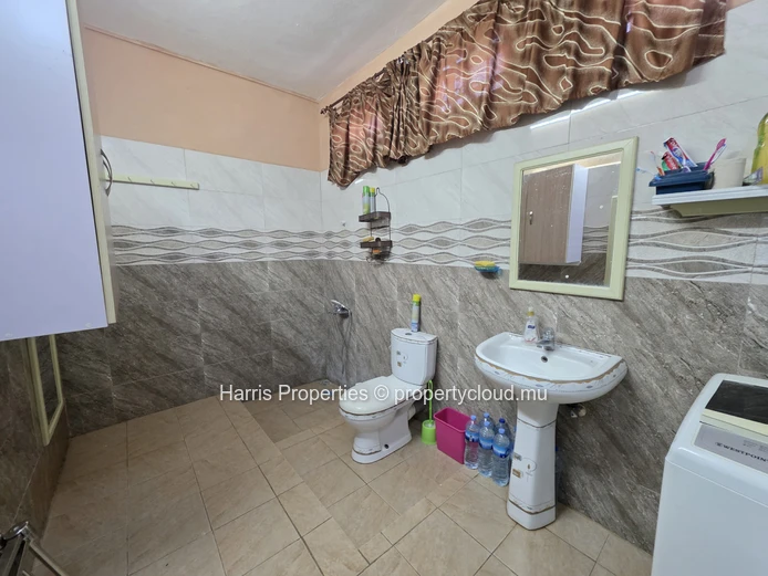 Beautiful Property for Sale in Pereybere – A Peaceful Haven Ideal for Living or Investment