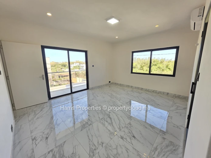 For Sale: Stunning Modern Villa in Grand Baie