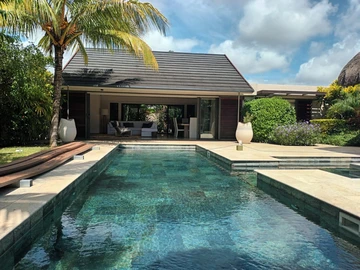 4 Bedroom Villa