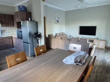 5 Bedroom Villa