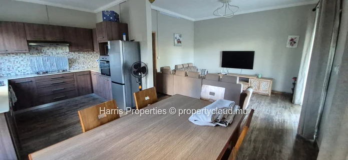 Beautiful individual villa for rent in Mon Choisy 