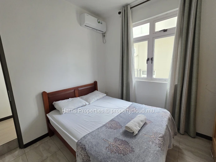 Beautiful furnished first floor apartment available for rent in Pereybere