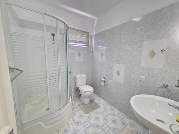 2 Bedroom Townhouse, Duplex