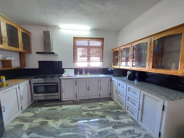4 Bedroom Apartment