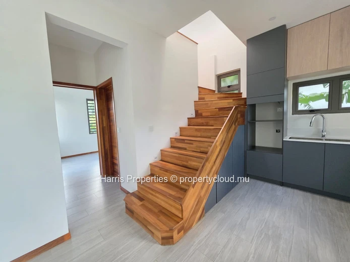 STUNNING NEWLY BUILT VILLA FOR SALE – PETIT RAFFRAY<br/>STUNNING NEWLY BUILT VILLA FOR SALE – PETIT RAFFRAY<br/>STUNN...