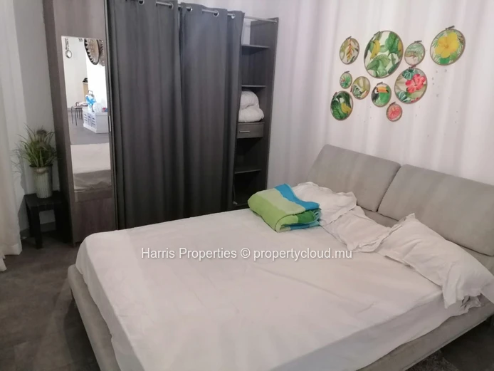 Appartement en rez-de-chaussée en bord de mer – Flic en Flac (Mandat exclusif)