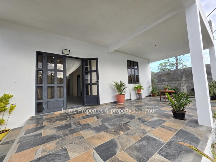 Beautiful, individual unfurnished house for rent in Grand Gaube