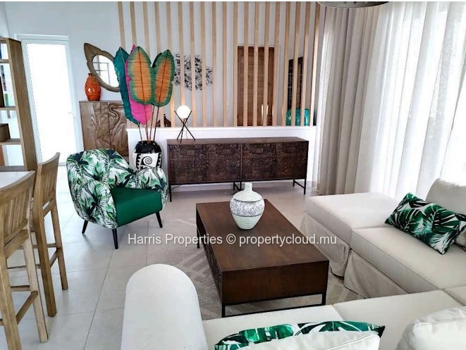 For sale beachfront PENTHOUSE in Pointe aux Piments