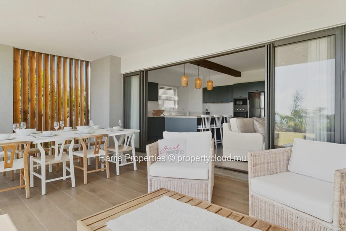 St Antoine Private Residence – Luxurious 3-Bedroom Apartment on the Ground Floor