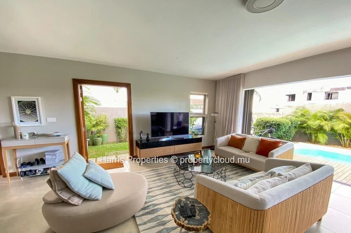 Exquisite high end villa for sale in Pereybere
