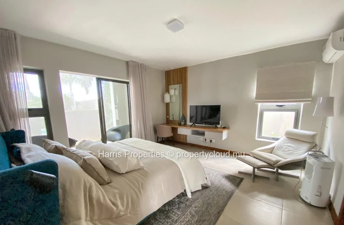 Exquisite high end villa for sale in Pereybere