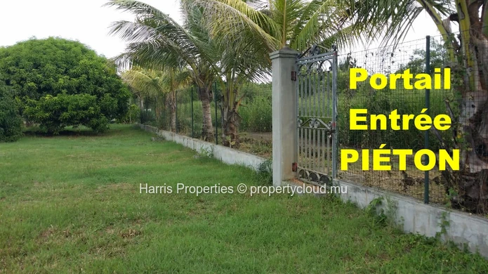 Residential Land of 35 Perches for Sale in Melville