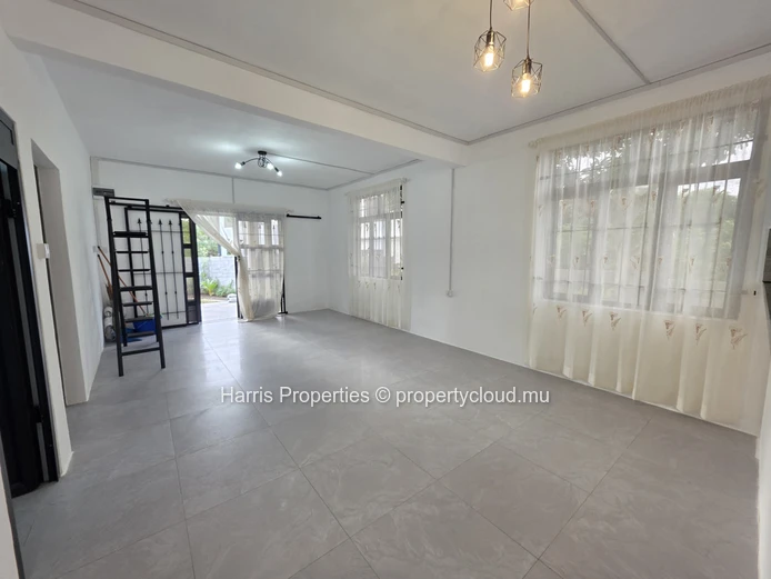 Beautiful, individual unfurnished house for rent in Grand Gaube