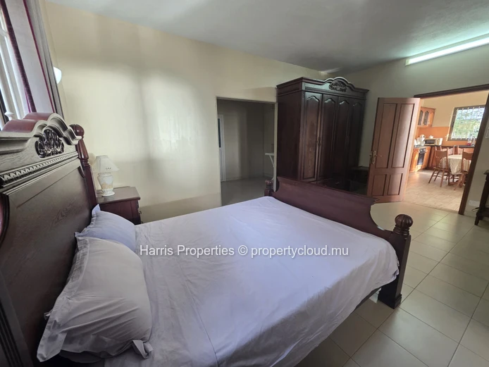 Beautiful rustic-style ground floor apartment for rent in Pointe aux Piments