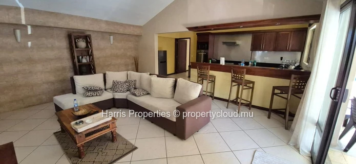 For sale furnished villa with independent studio in Péreybère (Sole Mandate)