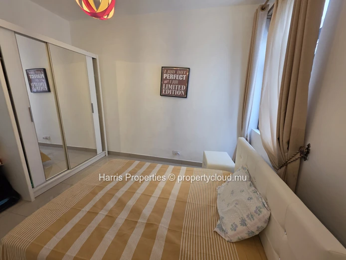 Splendid 2nd floor apartment for rent in a high-end residence in Pereybere, with lift access