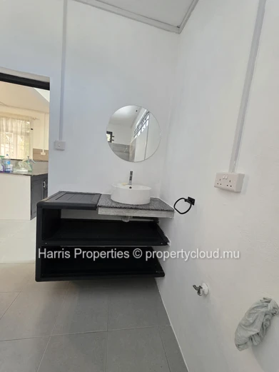 Beautiful, individual unfurnished house for rent in Grand Gaube