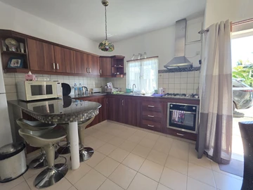 2 Bedroom Townhouse, Duplex