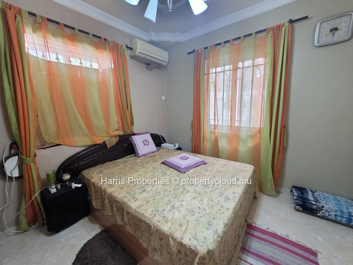 Spacious Individual House for Rent in Pereybere