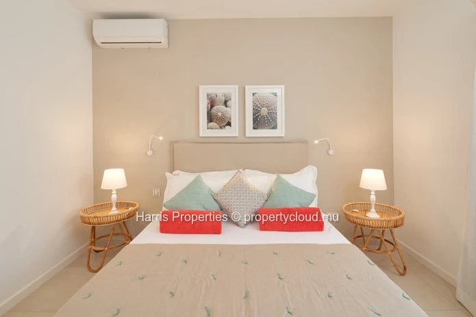 G+2 apartment – Pointe aux Canonniers (2 minutes by car from Mont Choisy beach)