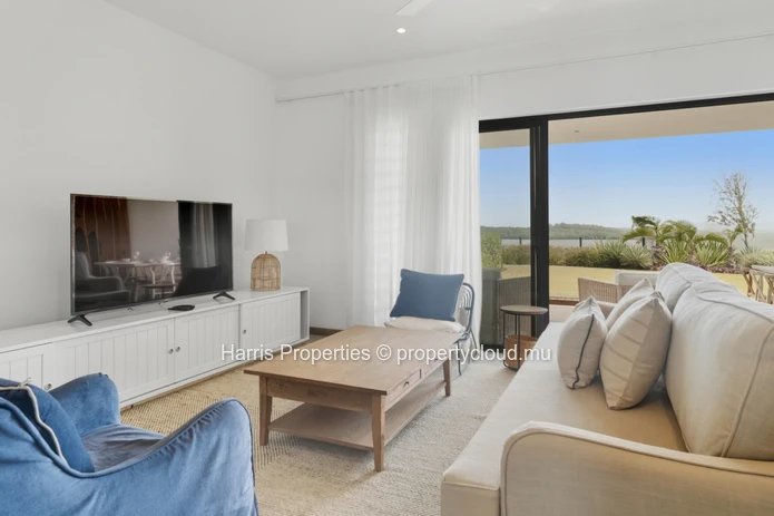 St Antoine Private Residence – Luxurious 3-Bedroom Apartment on the Ground Floor