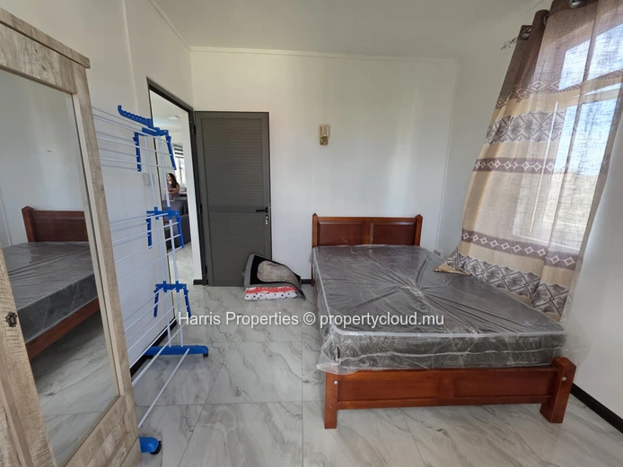 Elegant 3-Bedroom Apartment for Rent in Pereybère