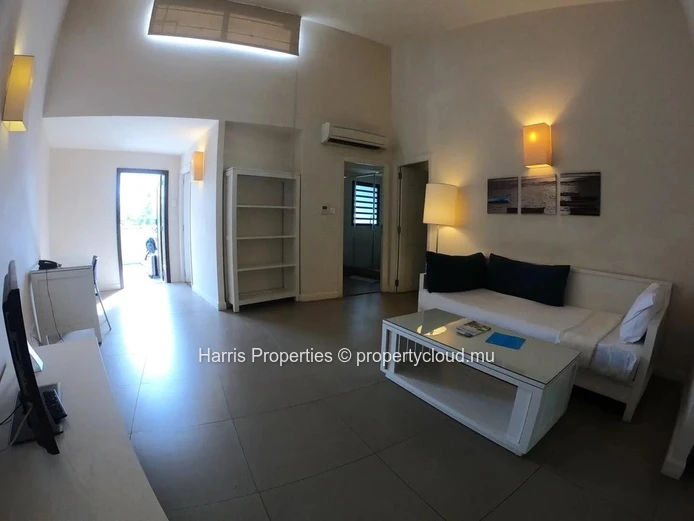 Magnificent RES apartment 50 meters from Trou aux Biches beach (Sole Mandate)