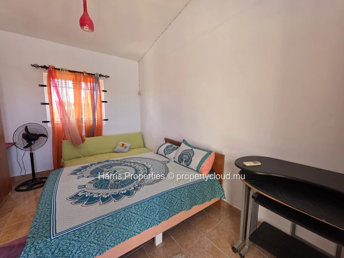 Triplex à vendre à Grand Gaube – Résidence sécurisée