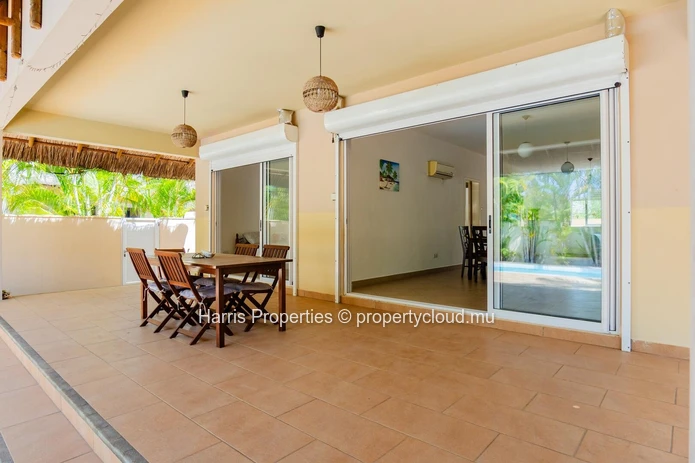 For Sale – Single-storey Villa 200m from the Beach – Pointe aux Piments 