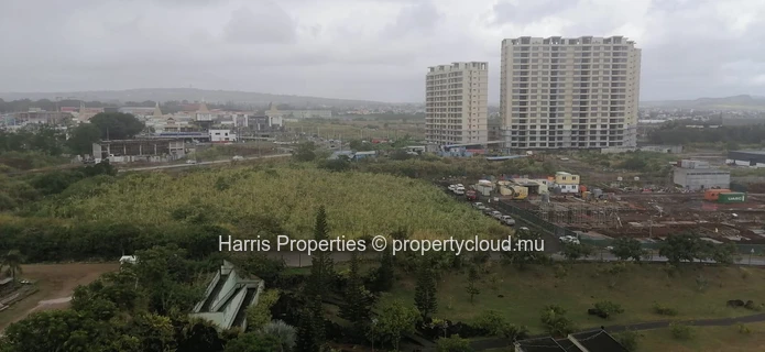 Bel appartement PDS au 7ème étage à vendre à Phoenix