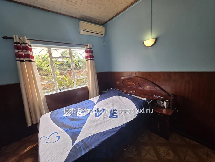 Bel appartement au rez-de-chaussée à louer à Bain Bœuf