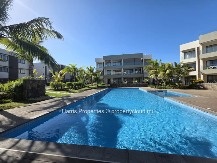 High standard G+2 apartment project with sea view located in Pointe aux Canonniers