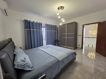 4 Bedroom Villa