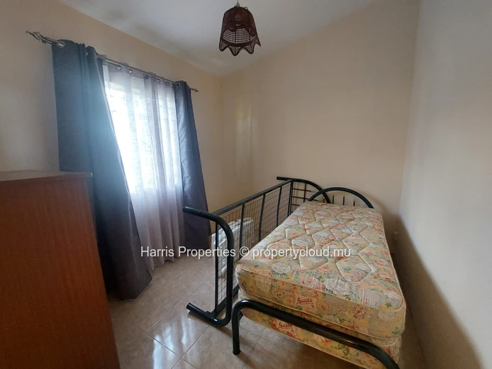 Individual NHDC house for rent in Mon Choisy 
