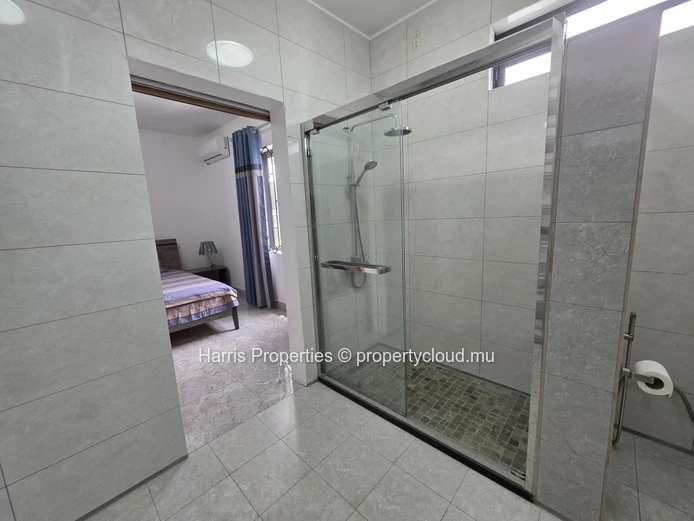 Villa moderne et luxueuse à vendre – Pereybere