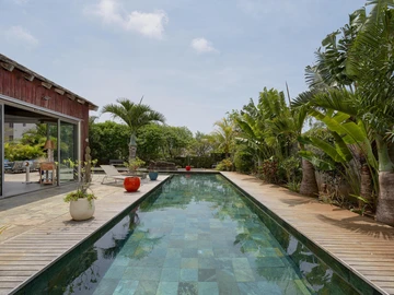 4 Bedroom Villa