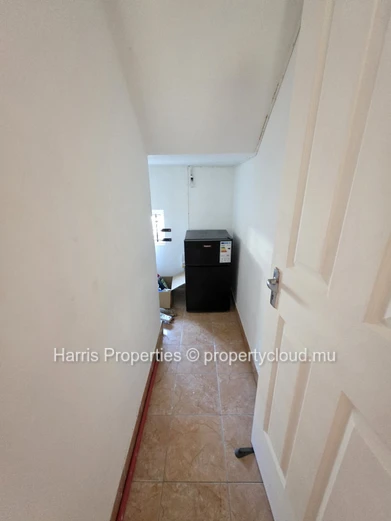Triplex à vendre à Grand Gaube – Résidence sécurisée