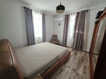 7 Bedroom Apartment