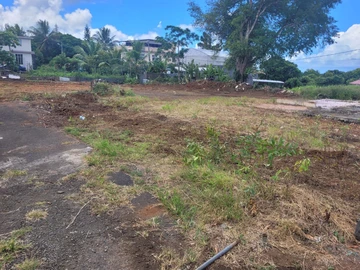 Commercial Land